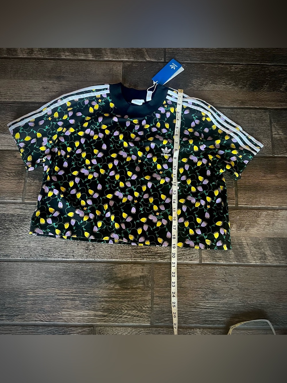 Adidas black lavender & yellow floral AOP skirt and cropped t shirt set L - Picture 8 of 12